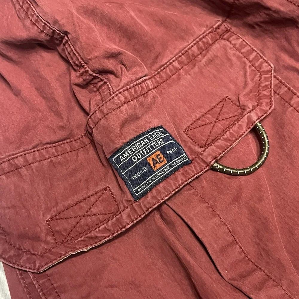Y2K American Eagle Paratrooper Shorts Mens 34 Maroon Baggy Cargo Utility